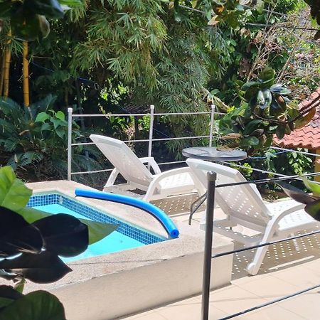 Jungle Beach Bungalow With Ac & Fiber Optic Puerto Viejo de Talamanca Εξωτερικό φωτογραφία