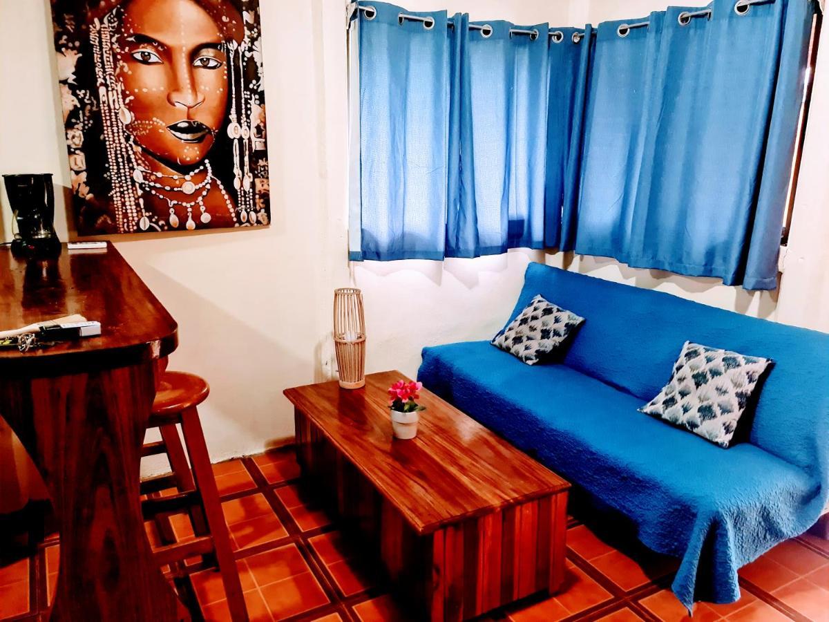 Jungle Beach Bungalow With Ac & Fiber Optic Puerto Viejo de Talamanca Εξωτερικό φωτογραφία